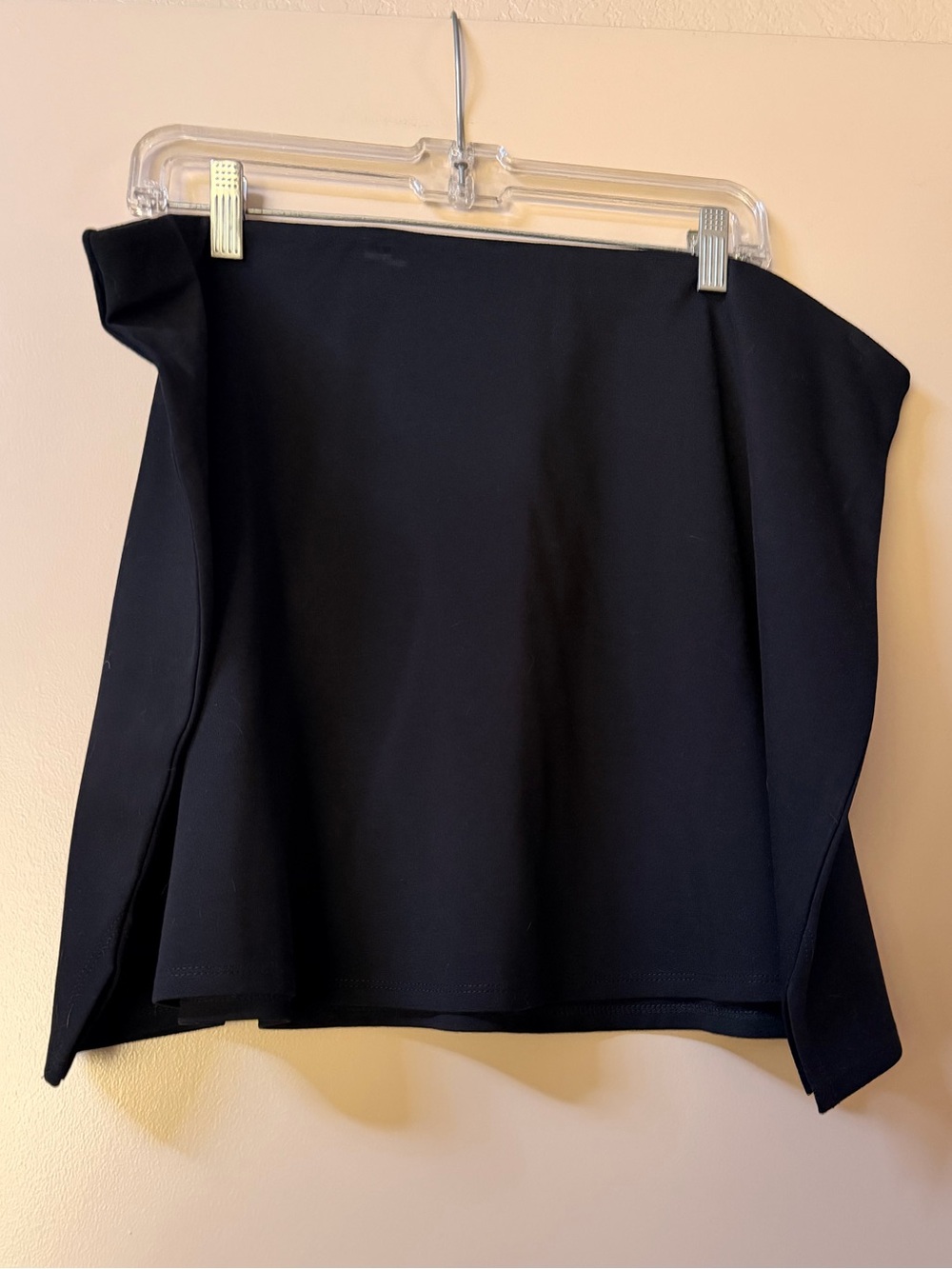H&M Black Mini Skirt